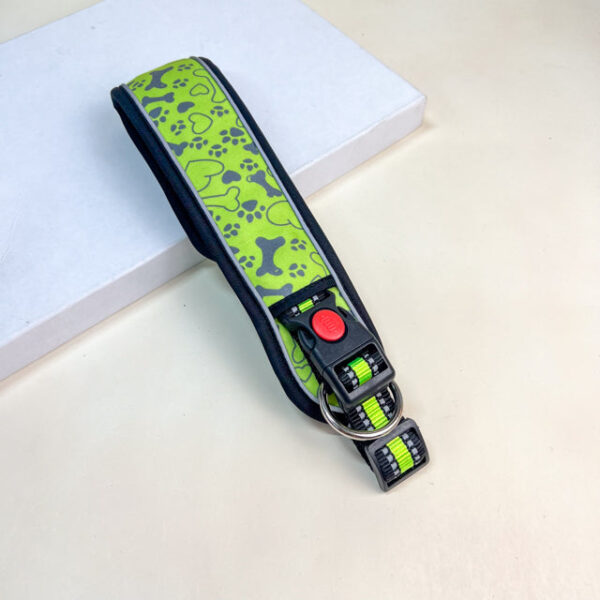 Polstrovaný reflexní obojek M s pojistkou (50-65 cm) - Obrázek 3