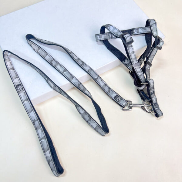 Malé reflexní vodítko s postrojem (vodítko 150 cm, obvod postroje 30-40 cm) - Obrázek 8