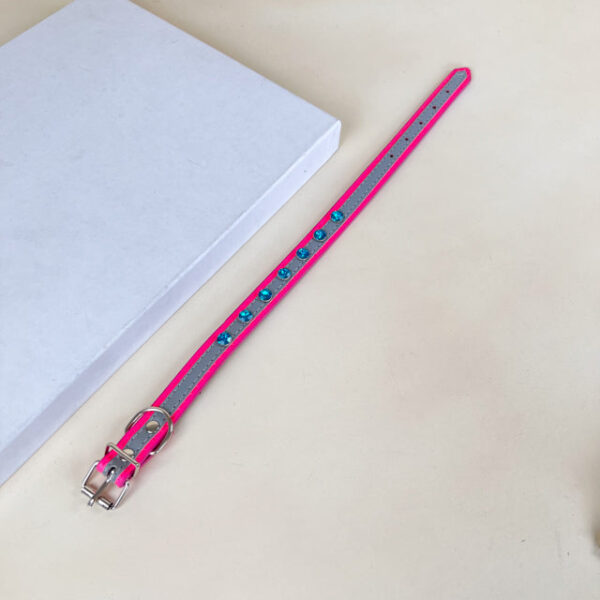 Kožený obojek pro psy s kamínky 40 × 2 cm - Obrázek 1