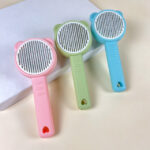 Kartač na zvířata s tlačítkem na sundavaní chlupů 20x8cm - Obrázek 2