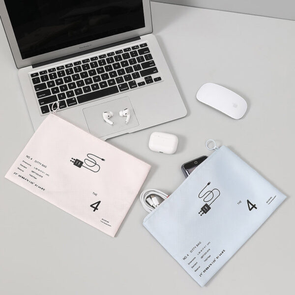 Uložná taška na kabelovy a drobnou elektroniku - Obrázek 8