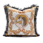 Povlak Kůň polštář s třásněmi; 45*45cm .