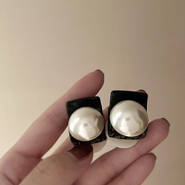 Mini Small Pearl Grab Clip - Obrázek 1