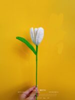 Květiny Bílé kvetoucí tulipány