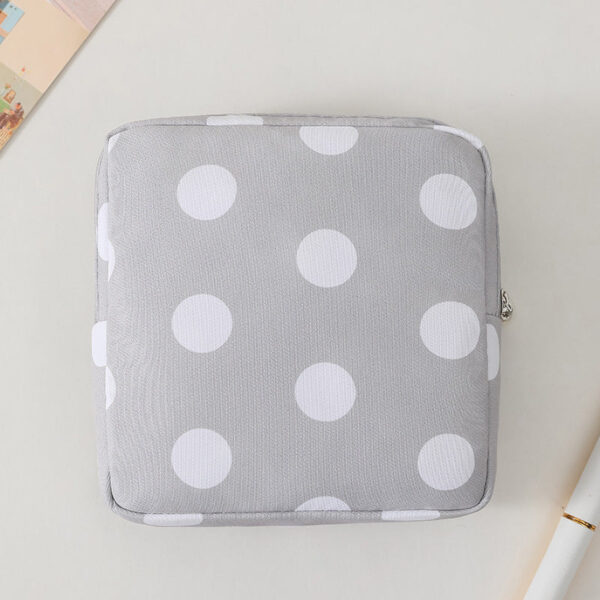 Přenosná taška na tampóny nebo kosmetiku - Obrázek 19