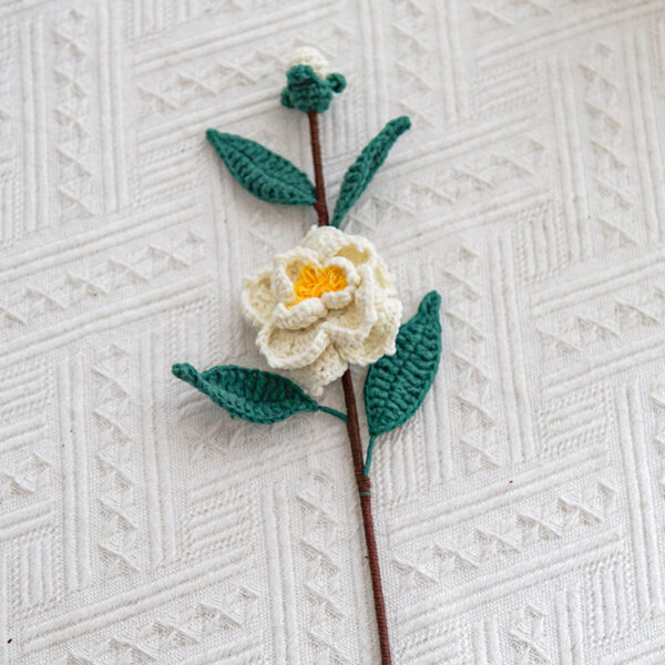 Kamélie Jedna bílá kamélie (hotová) - Obrázek 1