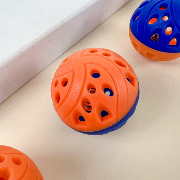 Chrastící koule pro kočky 4.5 cm (sada 4ks) - Obrázek 3