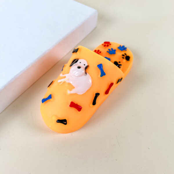 Pískací pantofle 14 cm - Obrázek 8