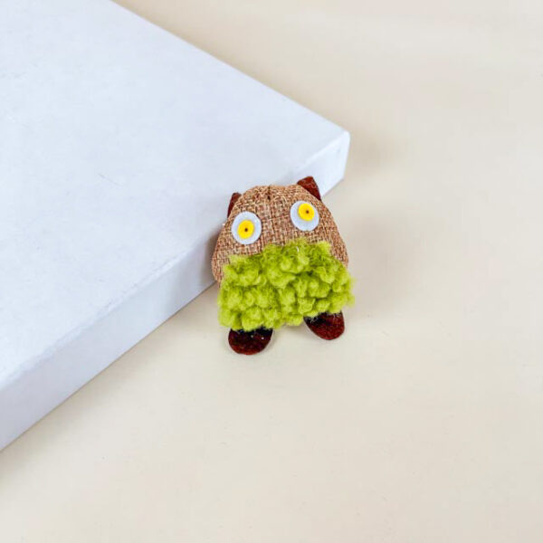 Hračka pro kočky chlupatá 9 cm - Obrázek 1