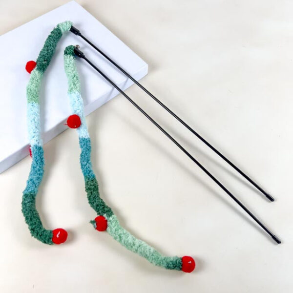 Chlupaté škádlítko pro kočky s rolničkou 50cm tyč - Obrázek 1