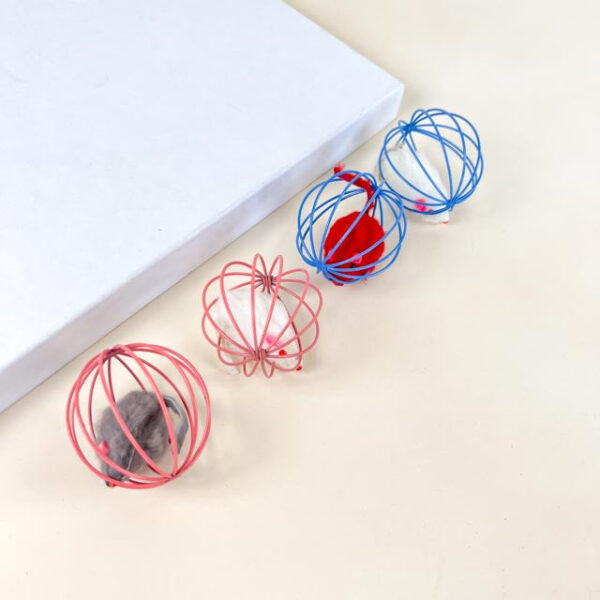 Kovová klec s myší uvnitř 6 cm - Obrázek 4