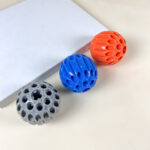 Gumový míček na pamlsky 9cm - Obrázek 2