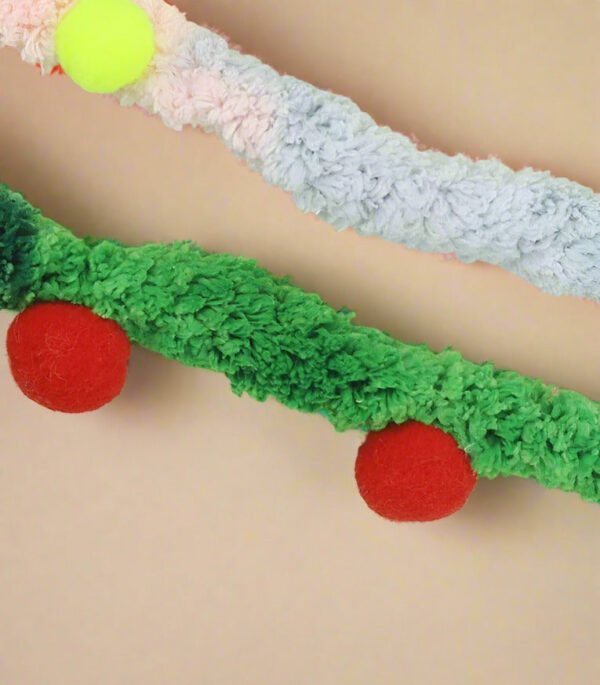 Chlupaté škádlítko pro kočky s rolničkou 50cm tyč - Obrázek 4