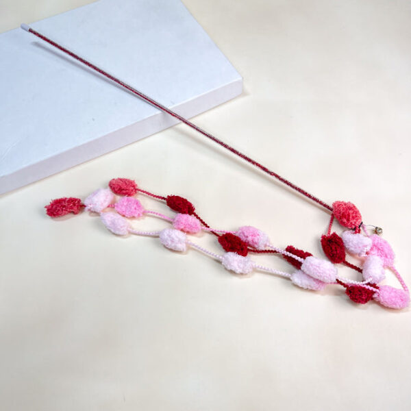 Škádlítko s pom pom šňůrkou 50cm - Obrázek 5