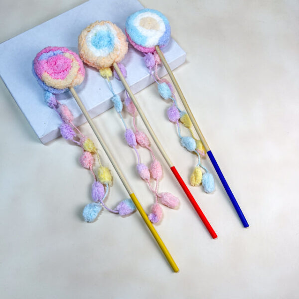 Škádlítko s pom pom šňůrkou 50cm - Obrázek 2