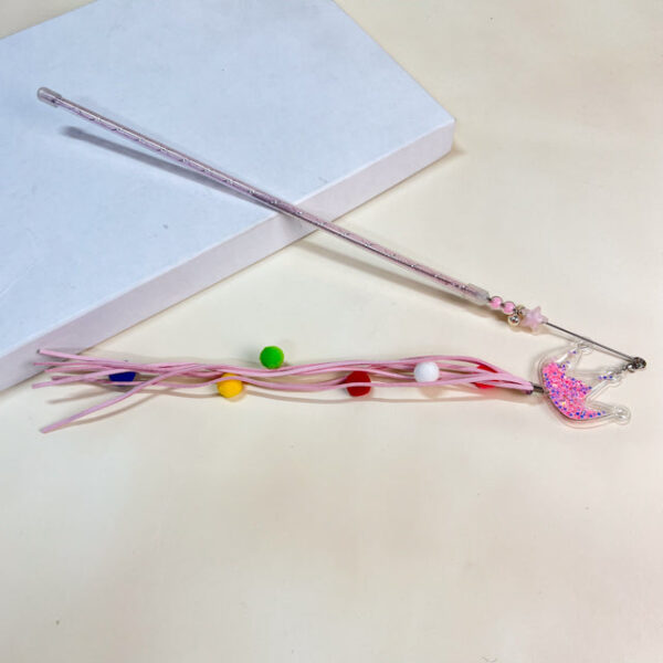 Škádlítko s pom pom šňůrkou 40cm - Obrázek 5