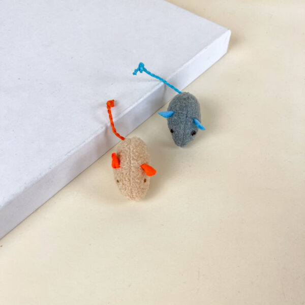 Plyšová myš s ocáskem pro kočky 12 cm - Obrázek 5