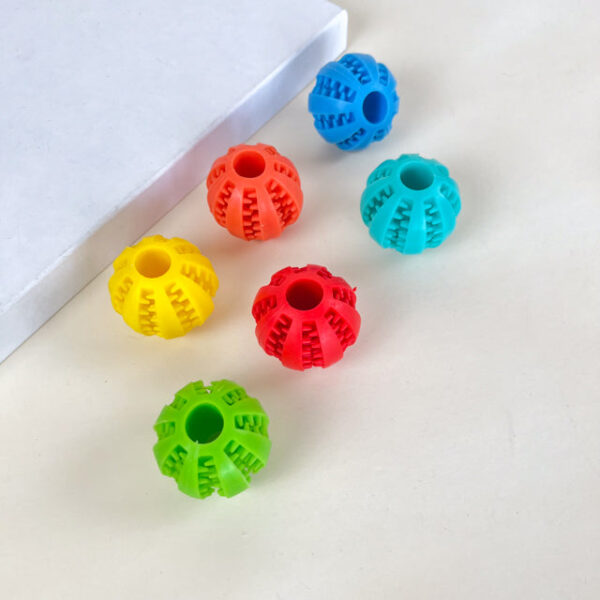 Hračka gumová na pamlsky 5 cm - Obrázek 2