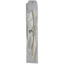 Zlatý náramek s půlměsícem a zelenými kamínky