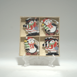 Vánoční dřevěná závěsná dekorace se sněhulákem a tučňákem