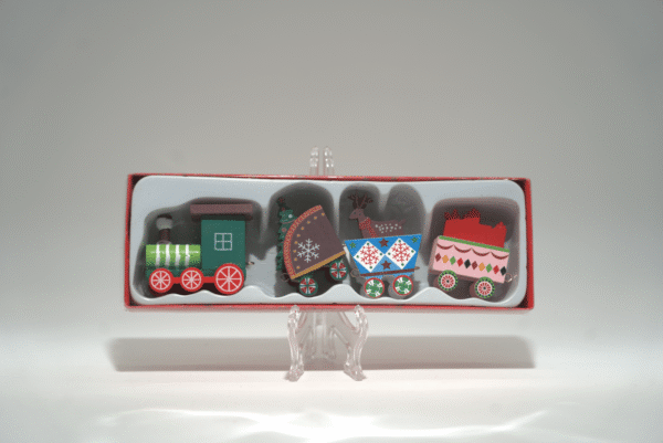 Vánoční dřevěná závěsná dekorace vláčky se stromečkem - Obrázek 1